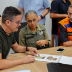 Prefeito David Almeida leva Ministros para visita técnica à áreas de risco em Manaus