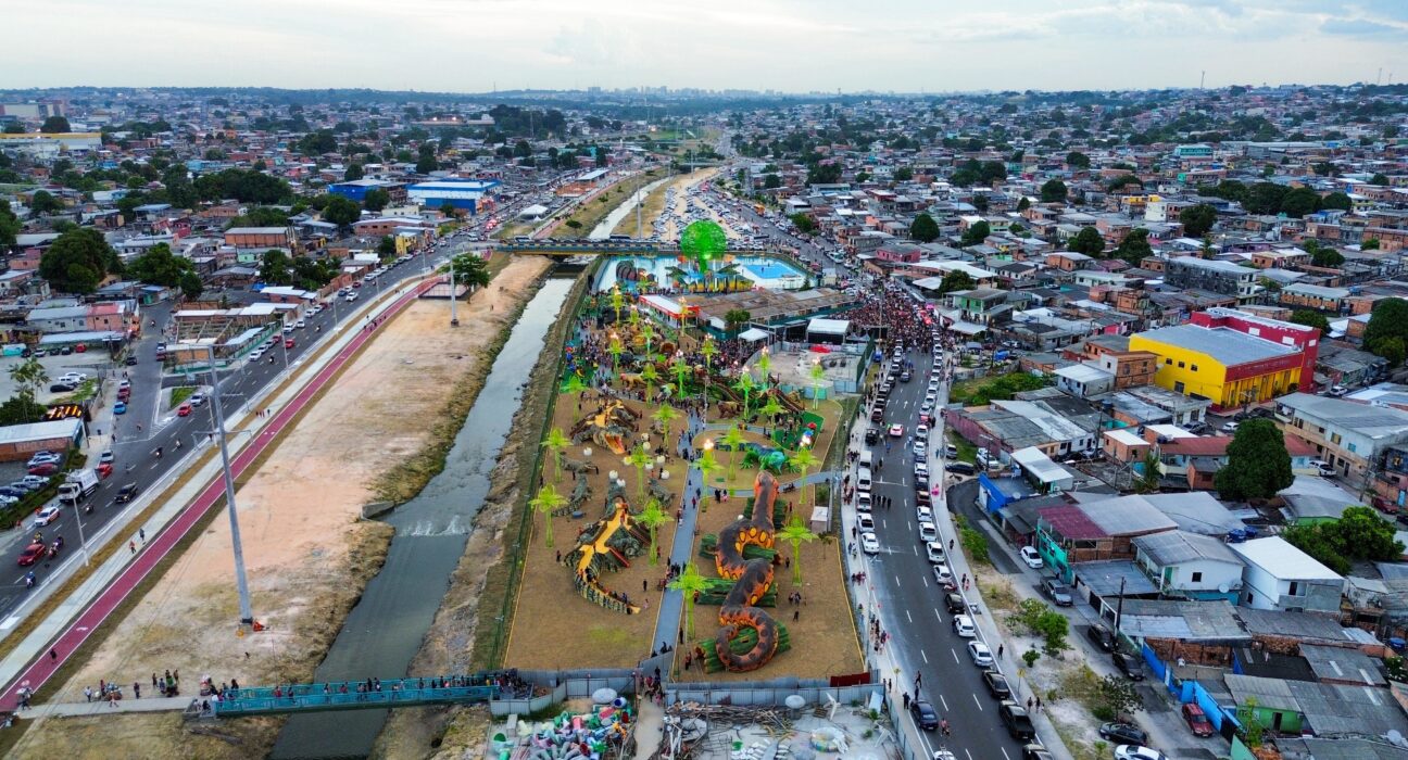 Parque Gigantes da Floresta localizado às margens do igarapé do Mindu