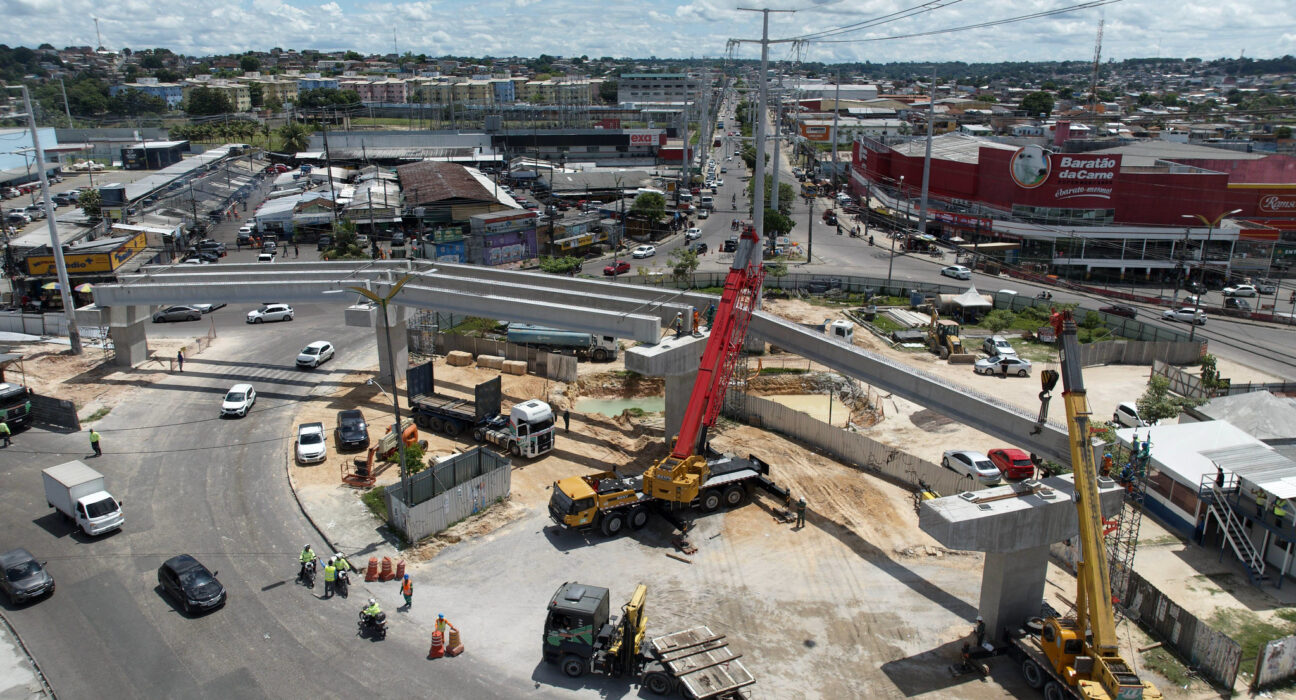 A nossa gestão foi marcada pelas grandes obras de infraestrutura que buscaram melhorar o dia a dia da população