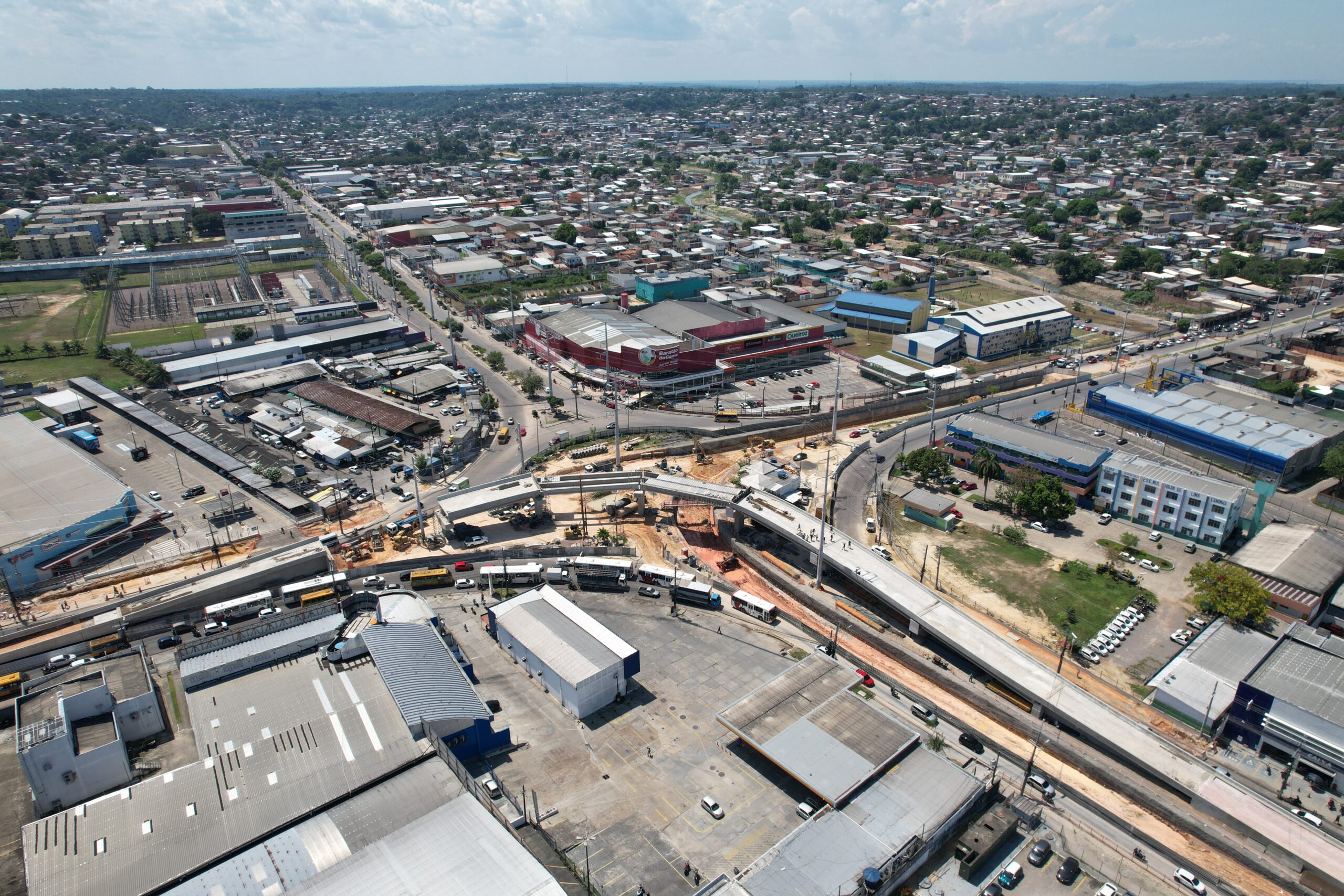 Imagem aérea do viaduto Rei Pelé