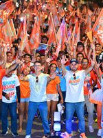 Dra. Shádia e prefeito Renato fazem grande mobilização em Manaus; David reforça campanha no interior