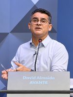 No debate da Rede Amazônica, David defende levar ao interior modelo de serviços adotado em Manaus